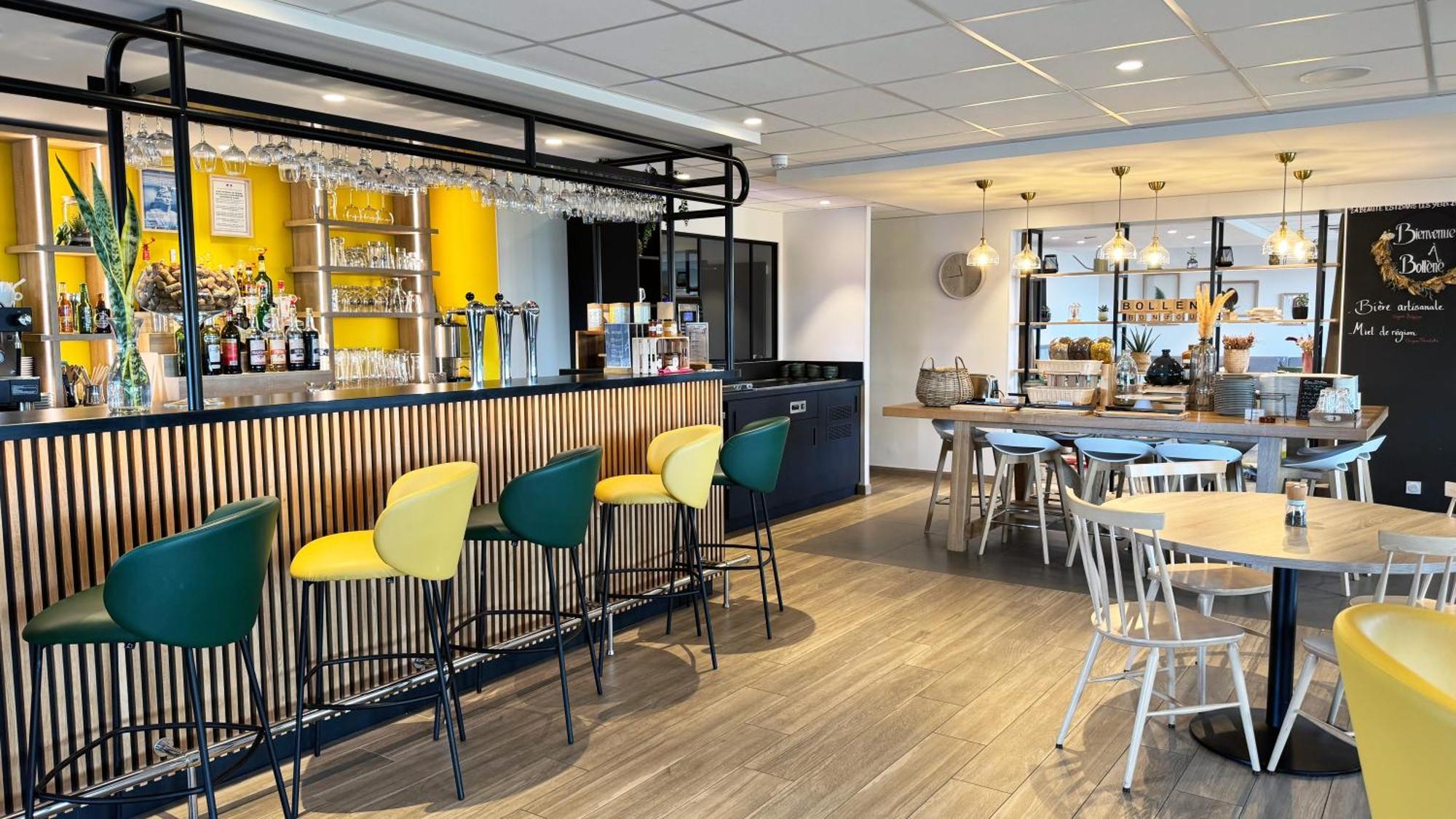 Campanile Bollene A7 Hotell Exteriör bild